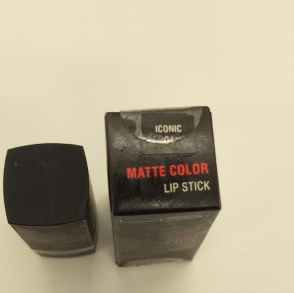 Lisi Cosmetics Matte Color Lipstick Iconic #04 - Picture 7 of 11